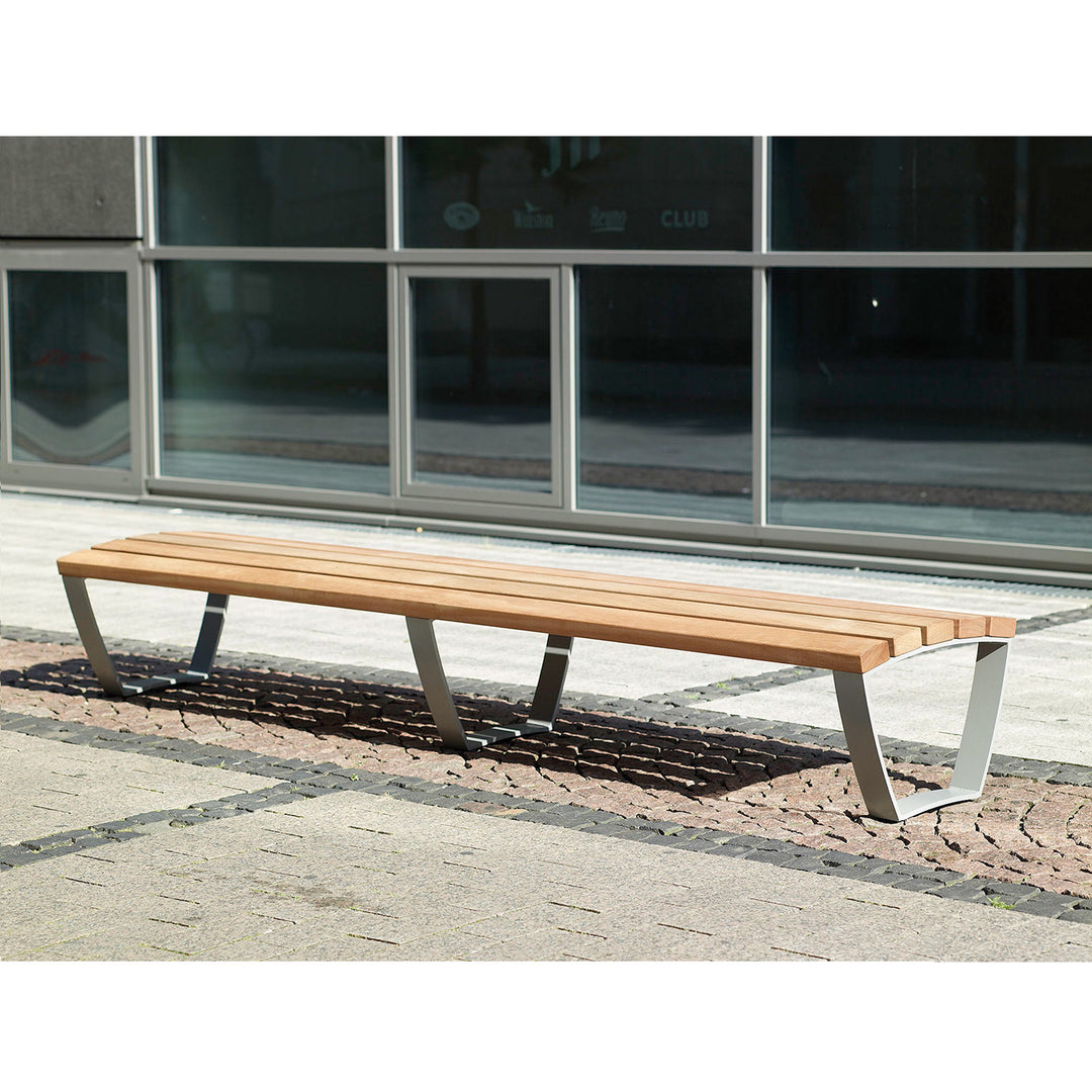 Cado Levis Hockerbank